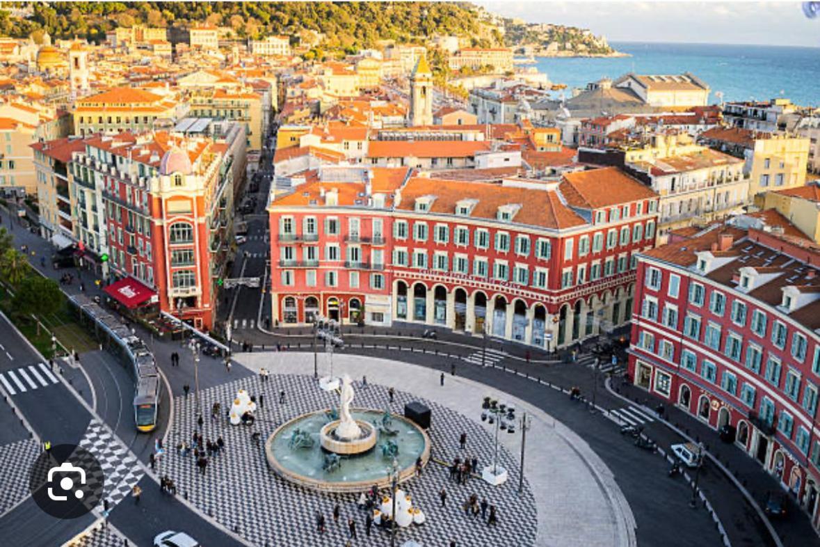 Appartement 4 Couchages Idealement Place Promenade Des Anglais / Cours Saleya Niza Exterior foto