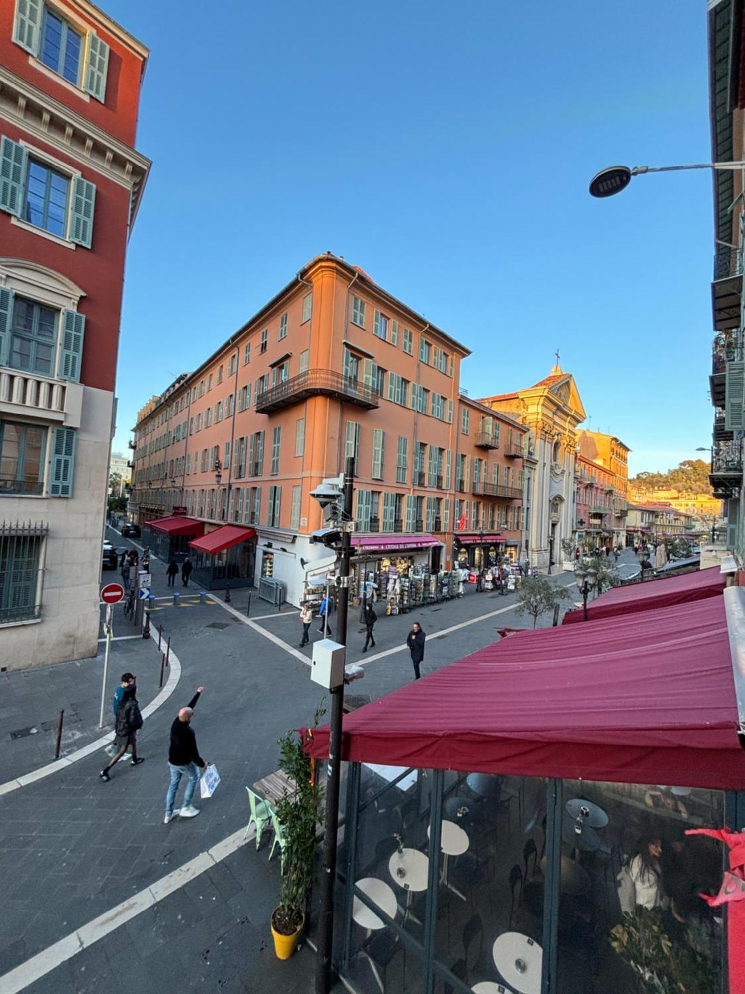 Appartement 4 Couchages Idealement Place Promenade Des Anglais / Cours Saleya Niza Exterior foto